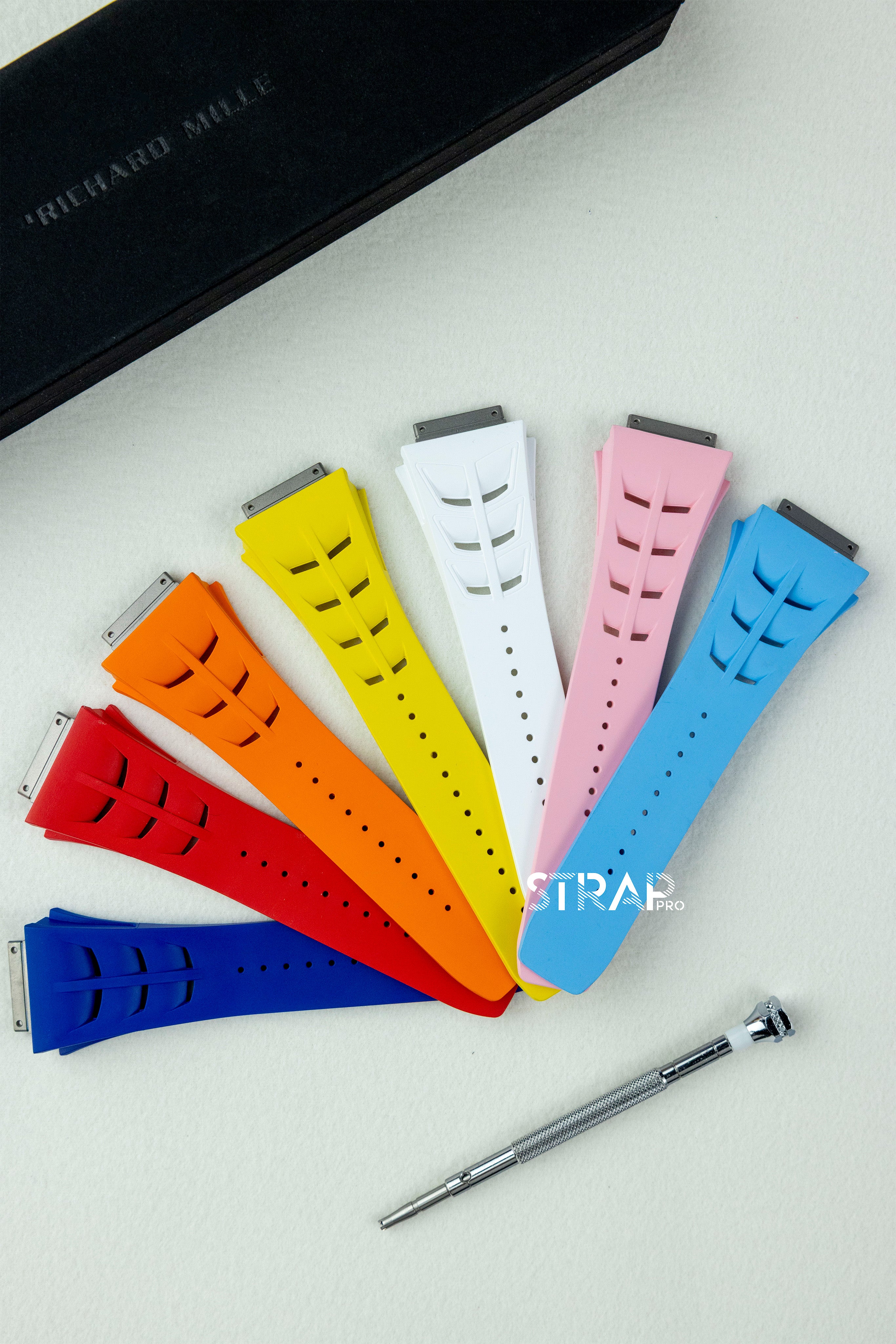 RM11-03 (Rubber)