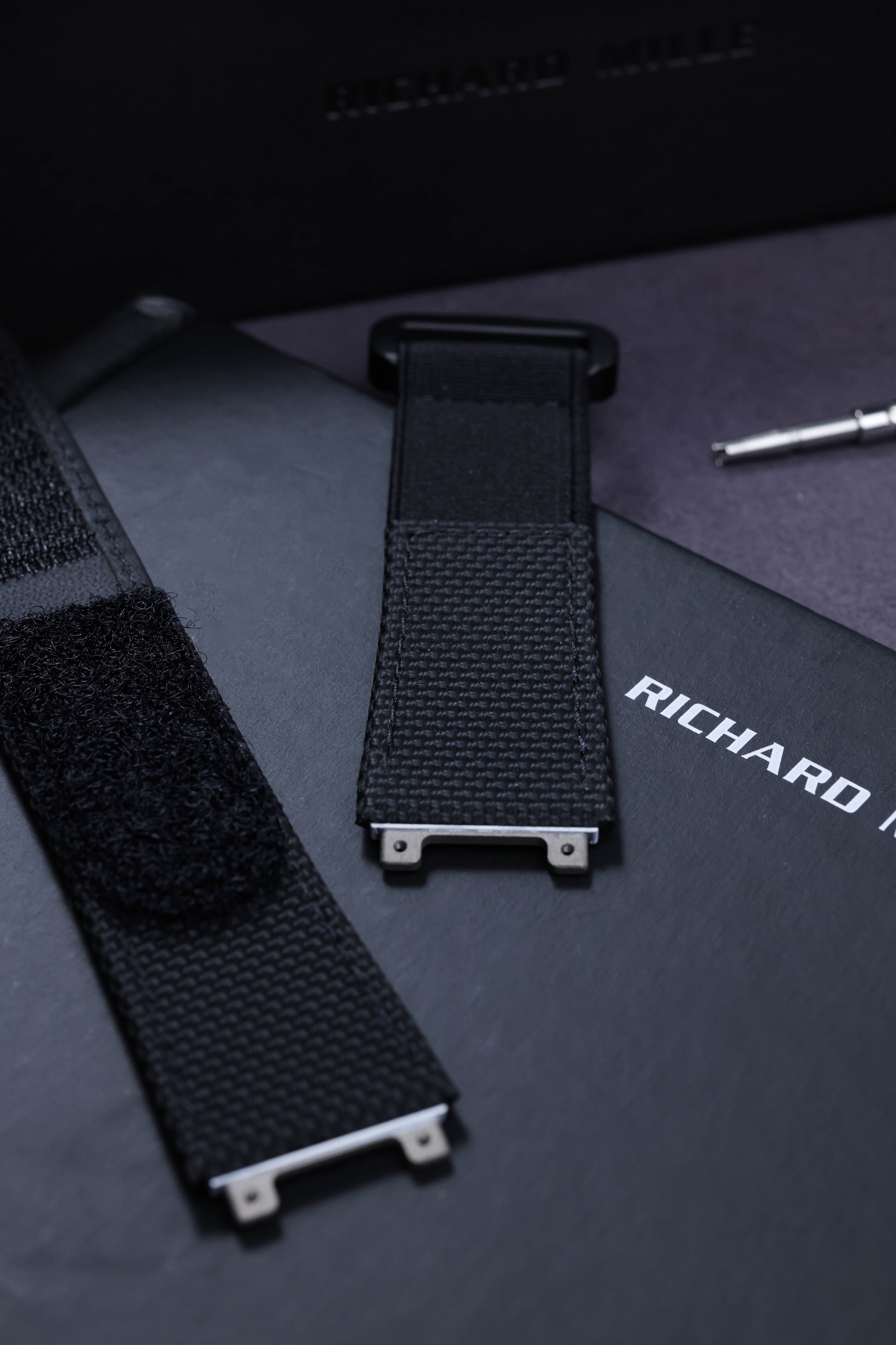 27-05 Strap (Original)